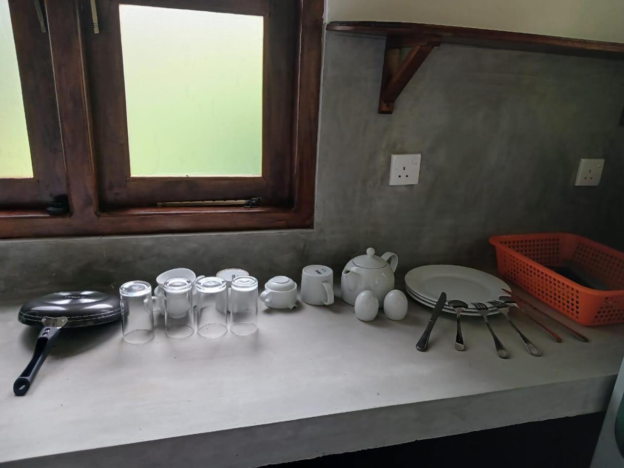 Ima House Bed & Breakfast Диквела Екстериор снимка