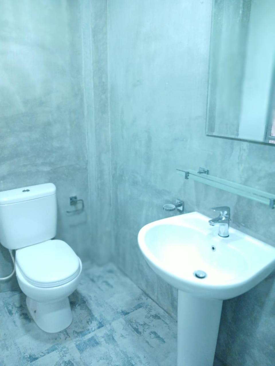 Ima House Bed & Breakfast Диквела Екстериор снимка